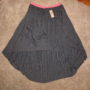 NWT American Eagle high low pleated skirt